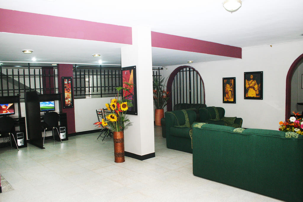 Hotel Normandia Medellín Eksteriør billede
