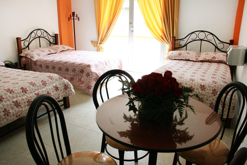 Hotel Normandia Medellín Værelse billede