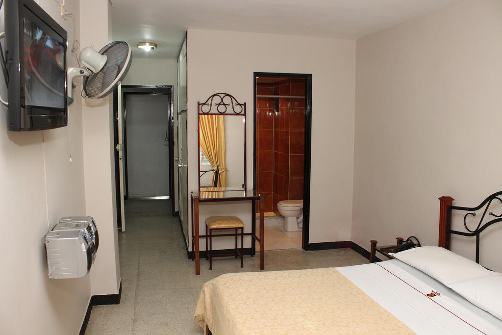 Hotel Normandia Medellín Eksteriør billede